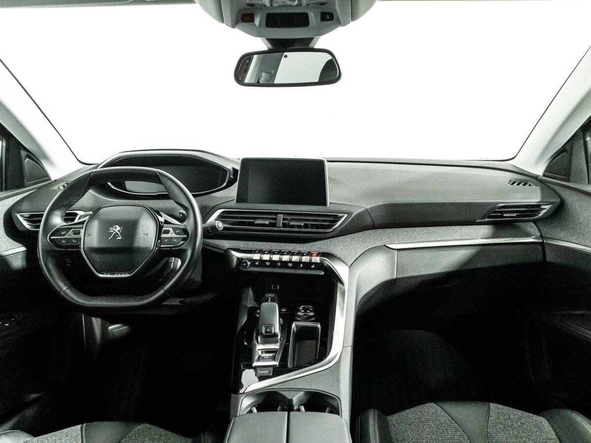 Peugeot 3008 б/у, 2017, Автоматическая. Фото: #12