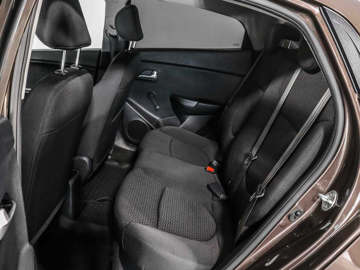Kia Rio б/у, 2015, Автоматическая. Фото: #9