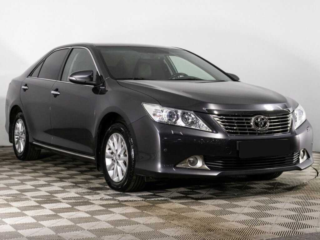 Toyota Camry б/у, 2012, Автоматическая. Фото: #2