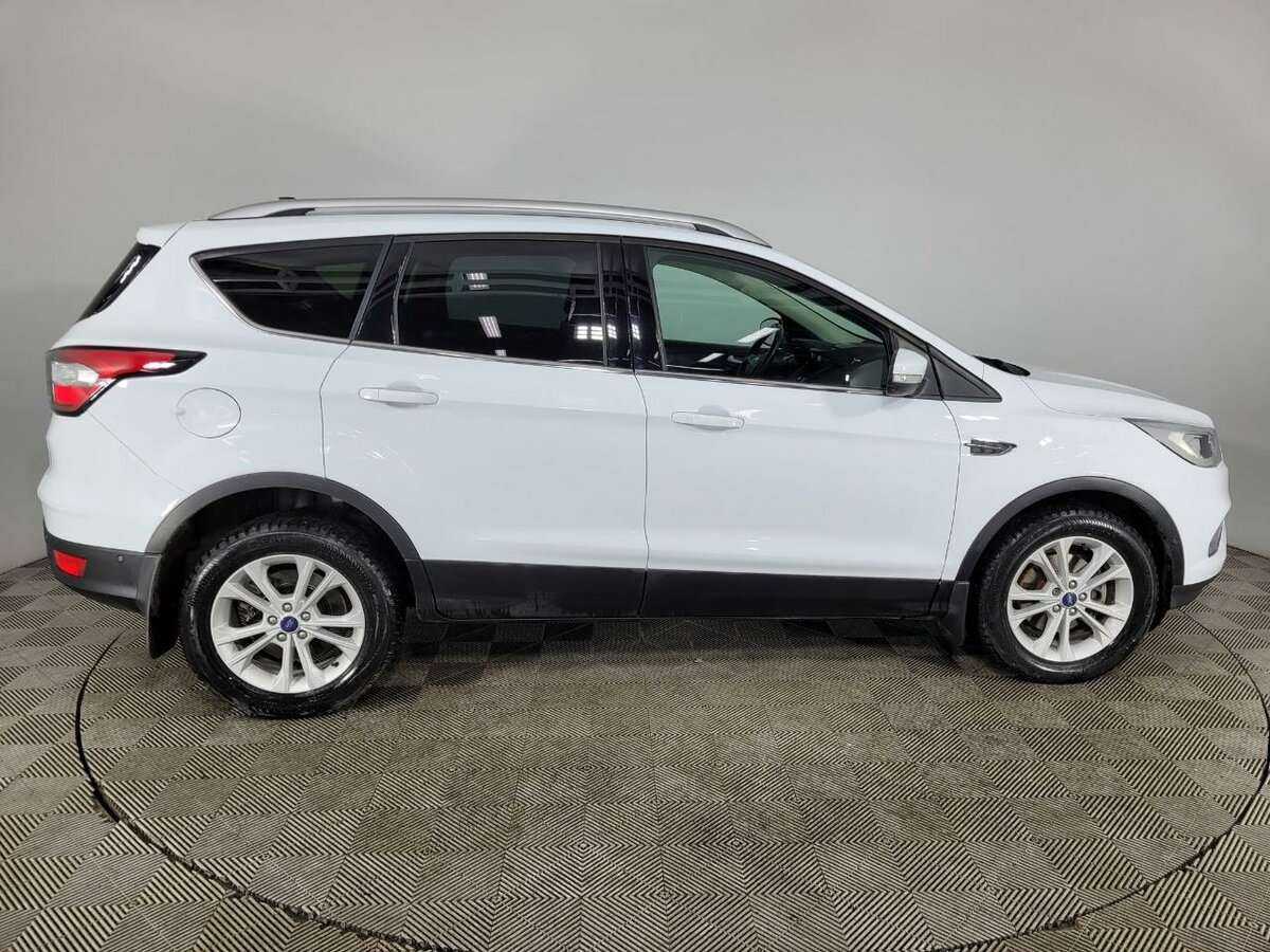 Ford Kuga б/у, 2018, Автоматическая. Фото: #3