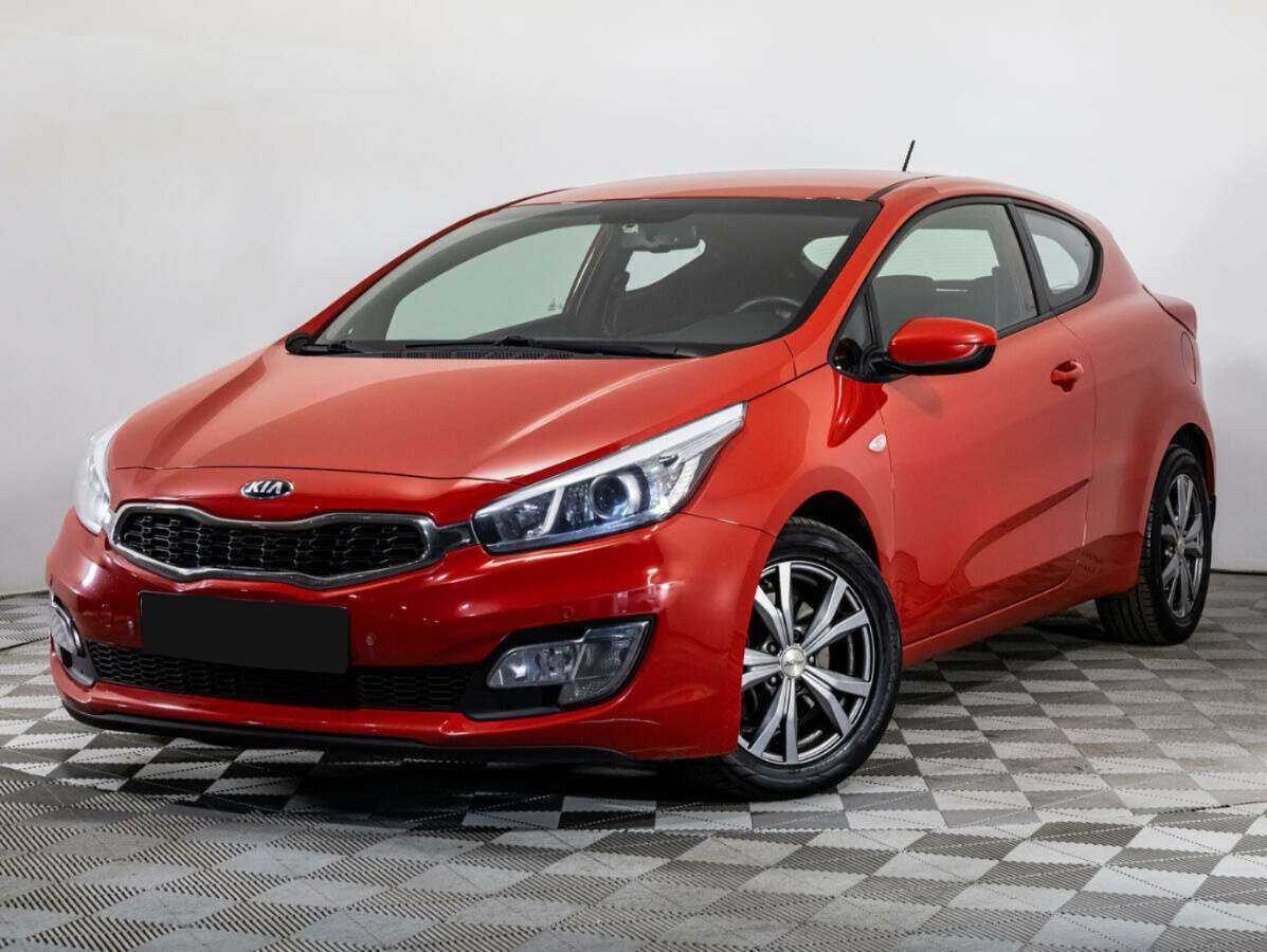 Kia Ceed б/у, 2014, Автоматическая. Фото: #0