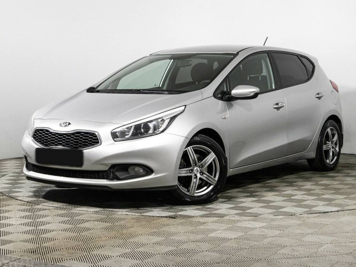 Kia Ceed б/у, 2012, Механическая. Посмотреть фото