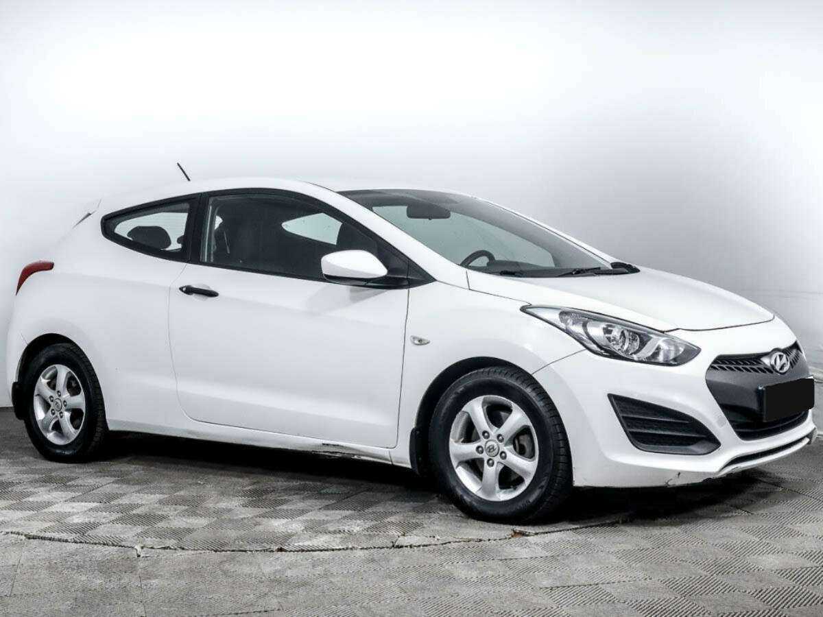 Hyundai i30 б/у, 2014, Механическая. Фото: #2