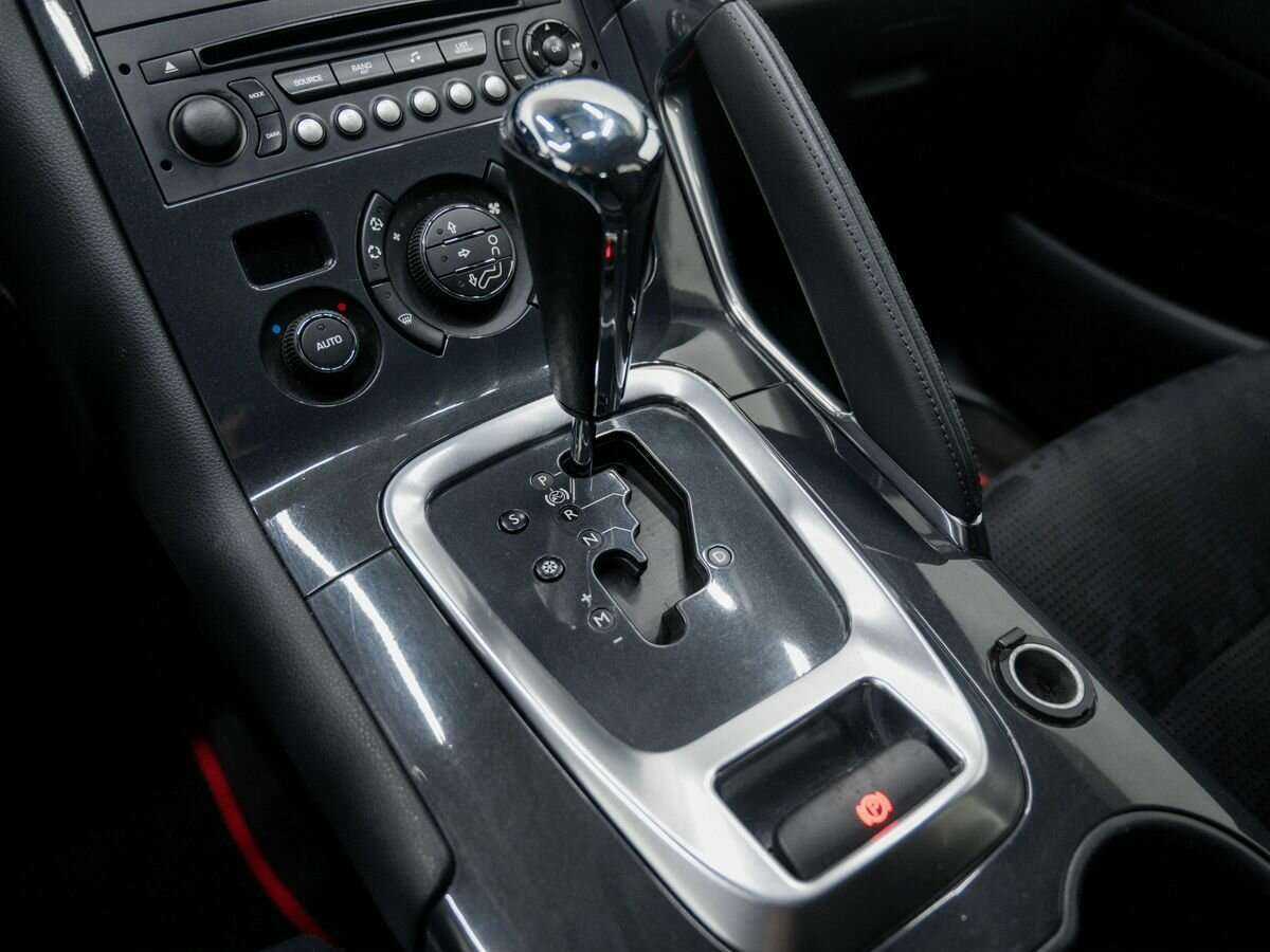 Peugeot 3008 б/у, 2012, Автоматическая. Фото: #17