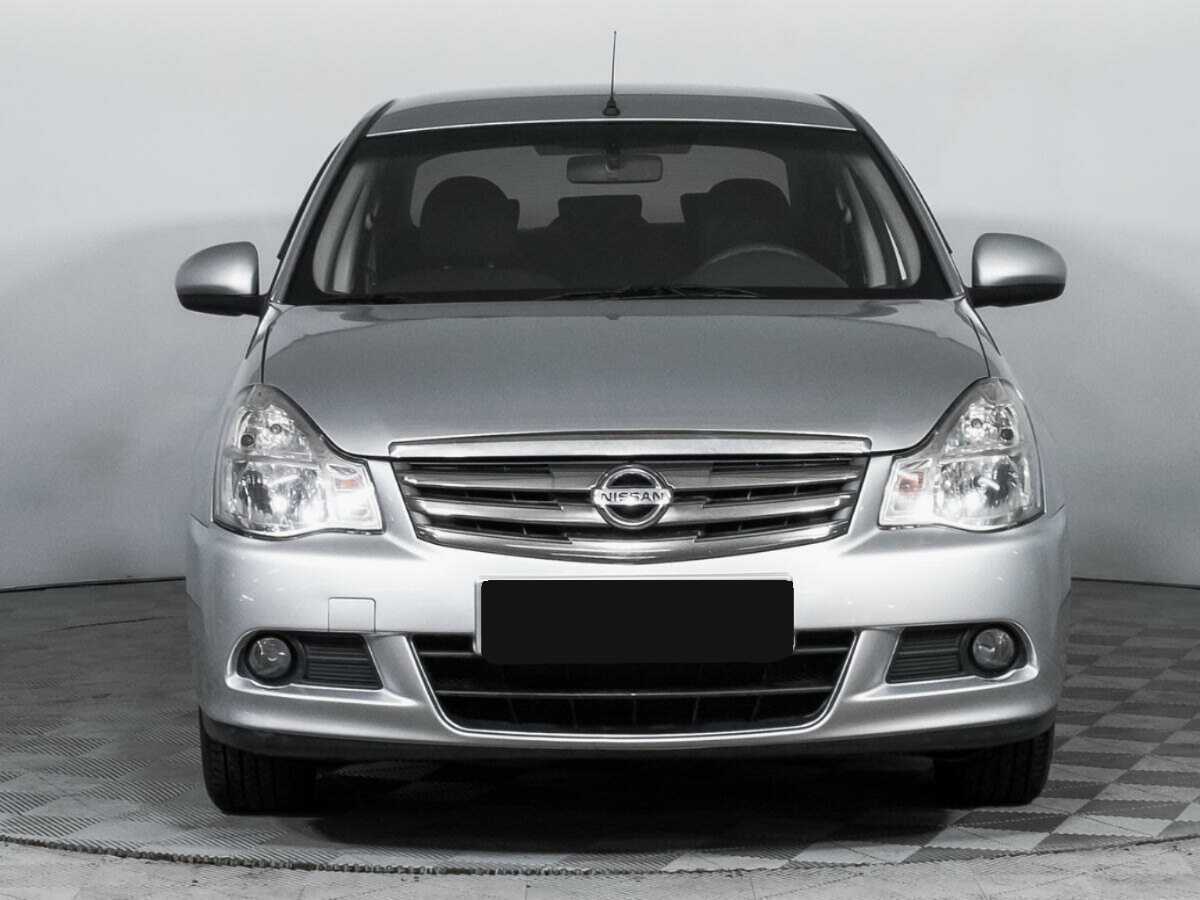 Nissan Almera б/у, 2017, Механическая. Фото: #1