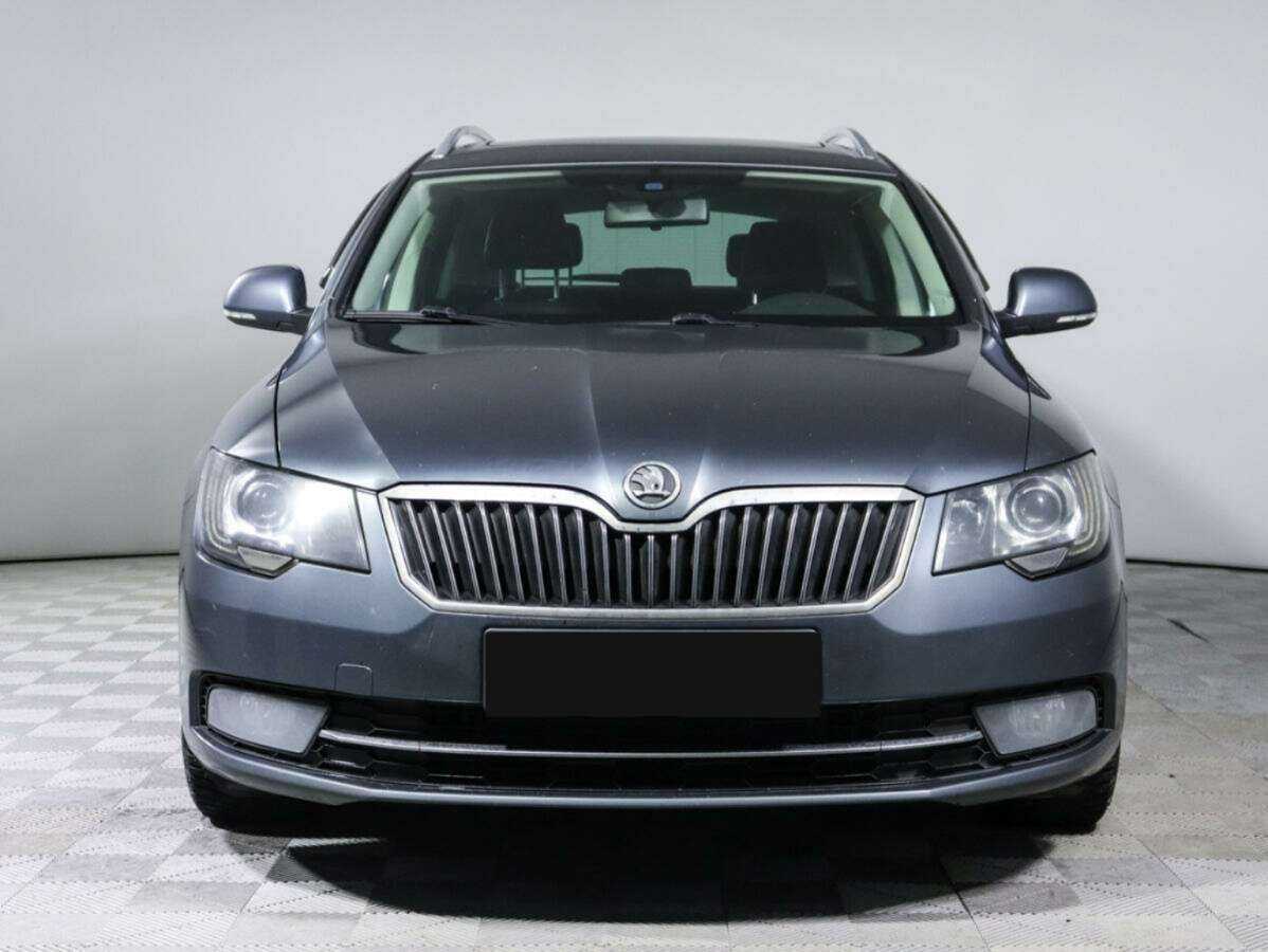 Skoda Superb б/у, 2013, Роботизированная. Фото: #1