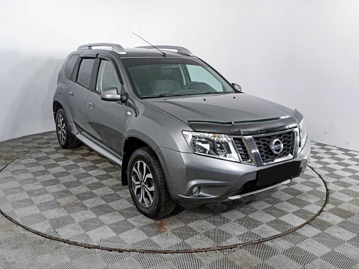Nissan Terrano б/у, 2016, Автоматическая. Фото: #2