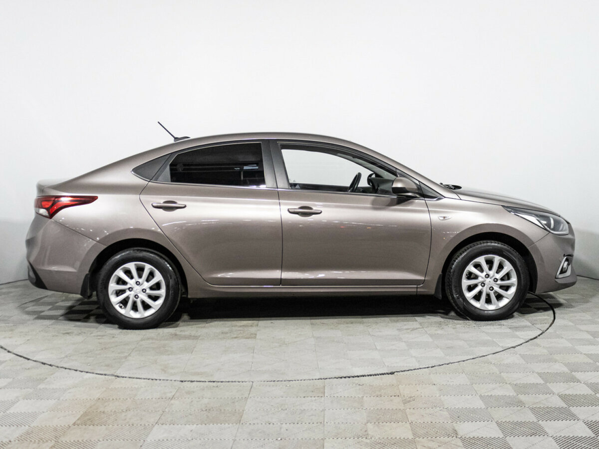 Hyundai Solaris б/у, 2018, Автоматическая. Фото: #3