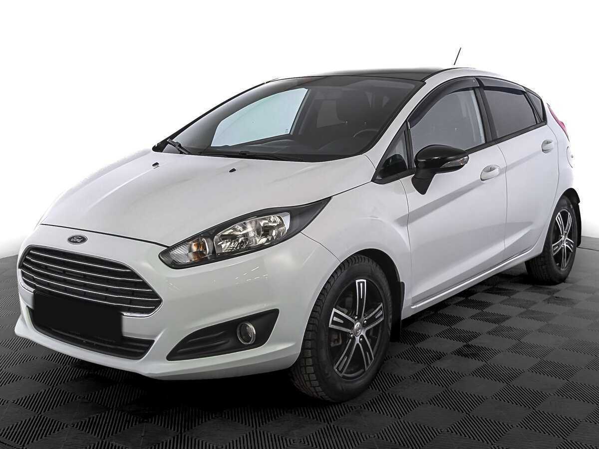 Ford Fiesta б/у, 2017, Роботизированная. Посмотреть фото