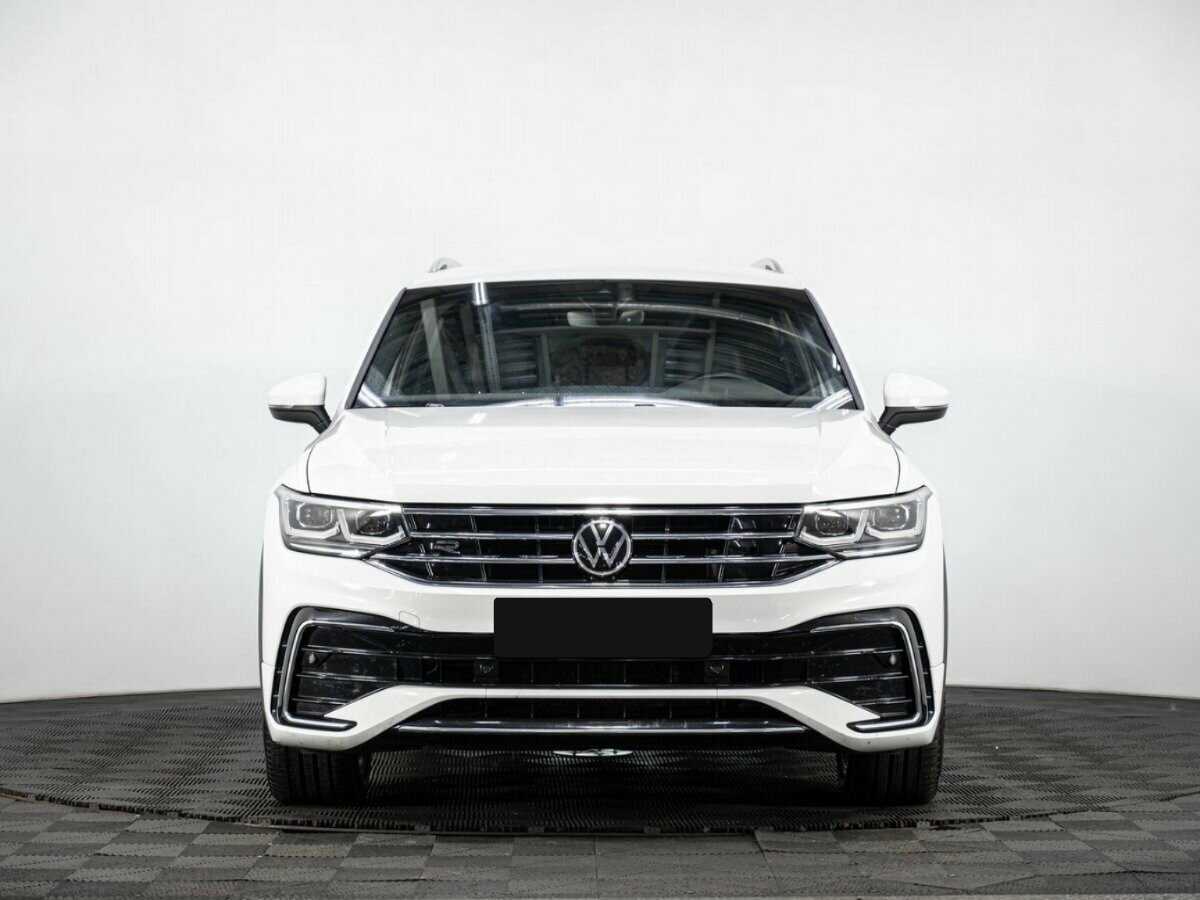 Volkswagen Tiguan б/у, 2022, Роботизированная. Фото: #1