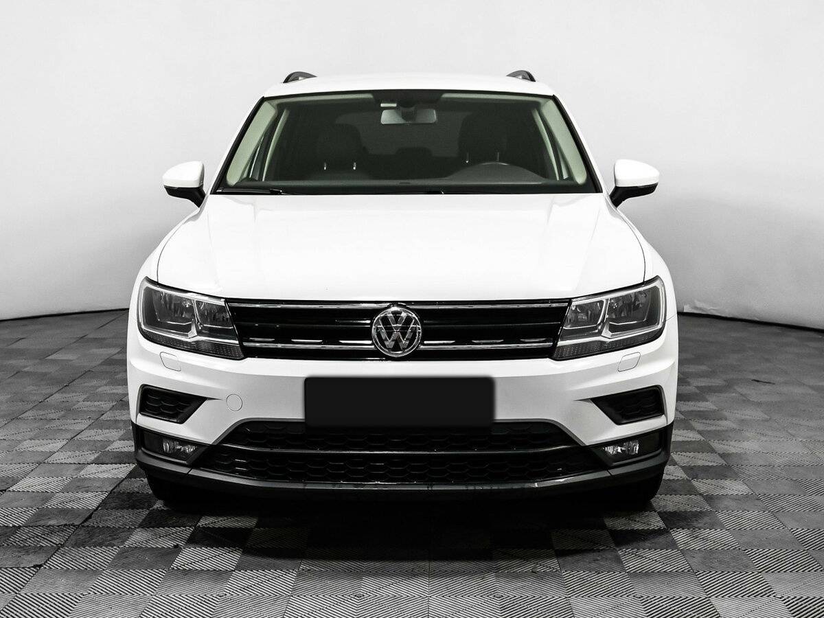 Volkswagen Tiguan б/у, 2018, Роботизированная. Фото: #1