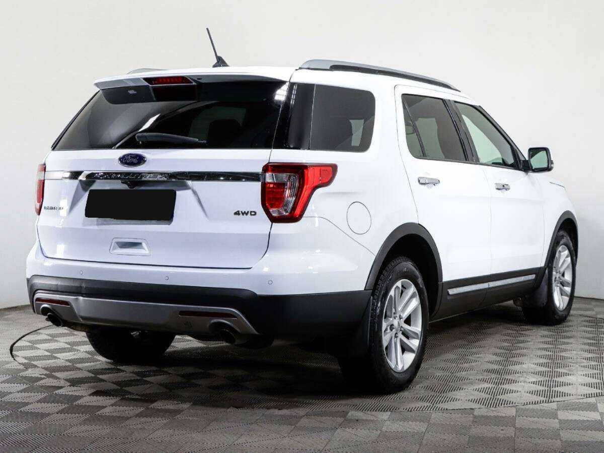 Ford Explorer б/у, 2017, Автоматическая. Фото: #4