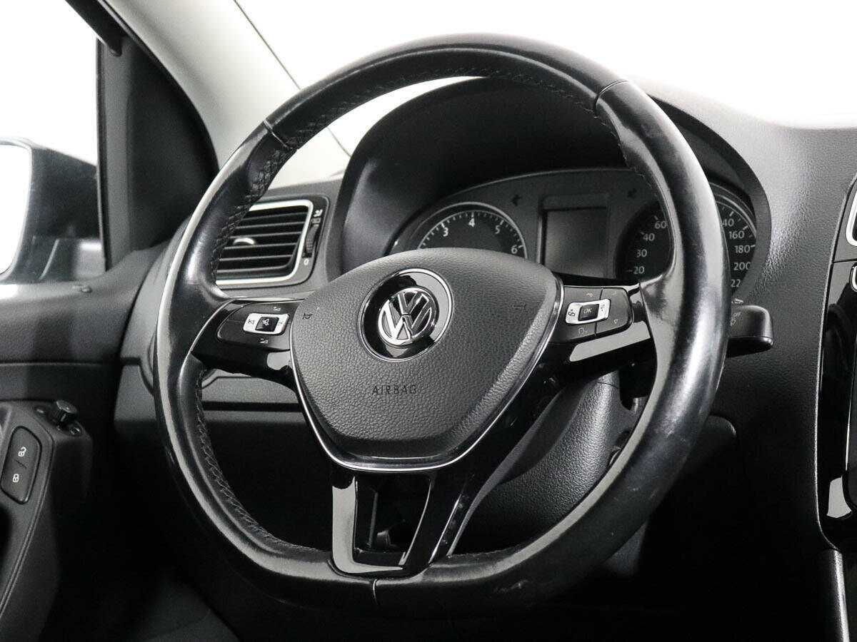 Volkswagen Polo б/у, 2017, Автоматическая. Фото: #12
