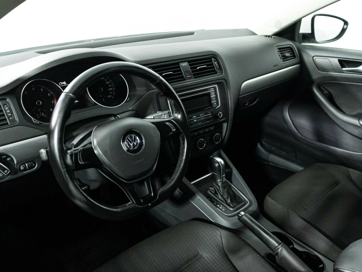 Volkswagen Jetta б/у, 2016, Автоматическая. Фото: #10