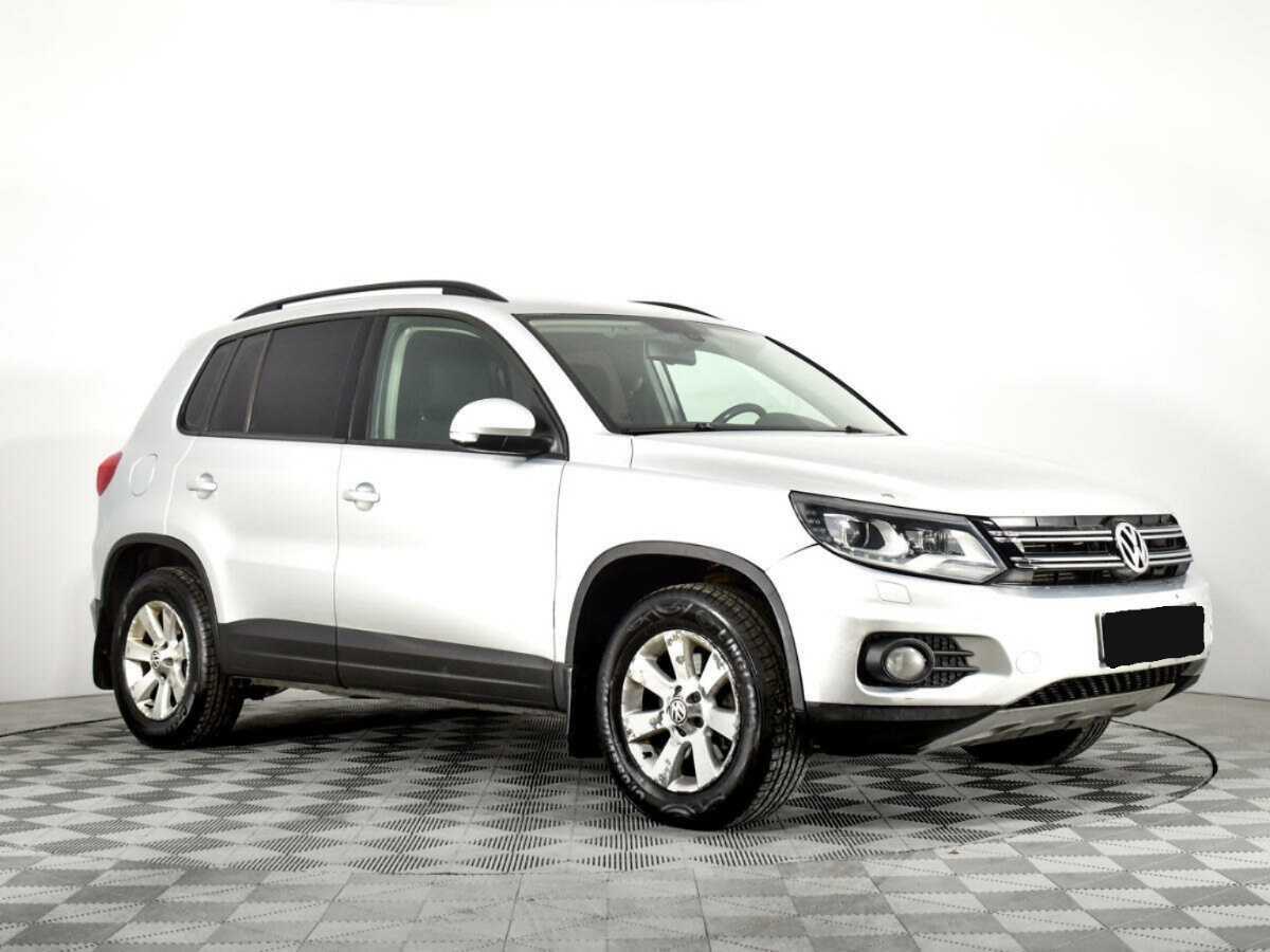 Volkswagen Tiguan б/у, 2012, Автоматическая. Фото: #2