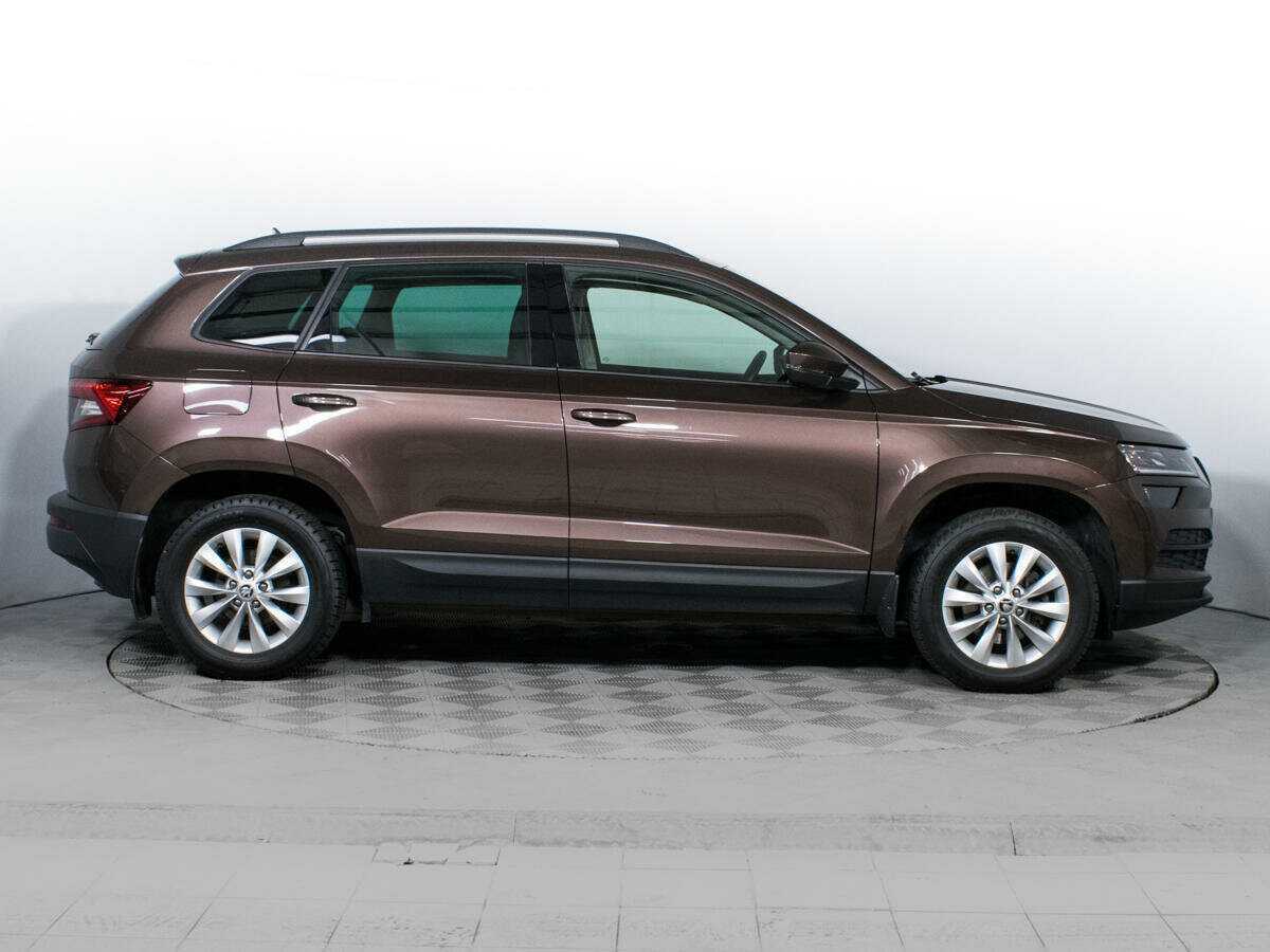 Skoda Karoq б/у, 2020, Автоматическая. Фото: #3
