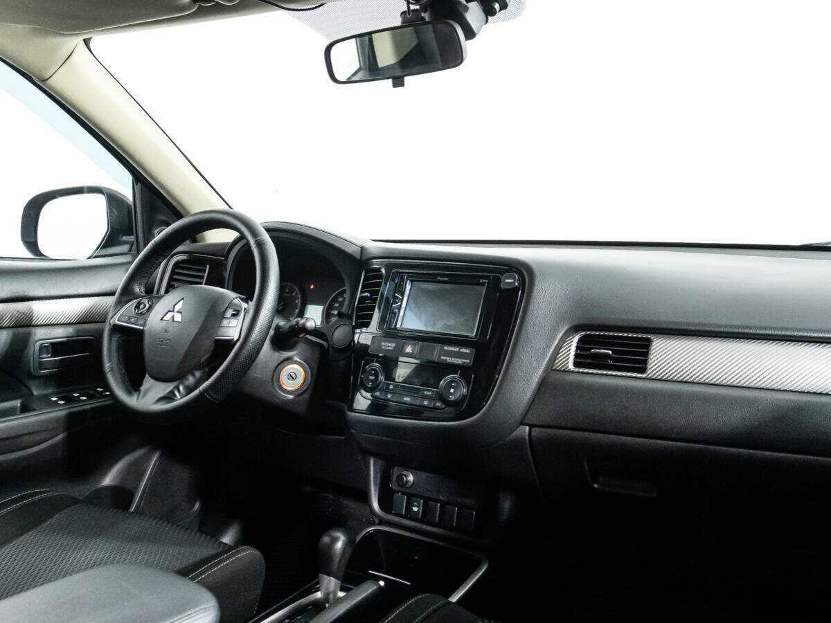 Mitsubishi Outlander б/у, 2017, Вариатор. Фото: #7