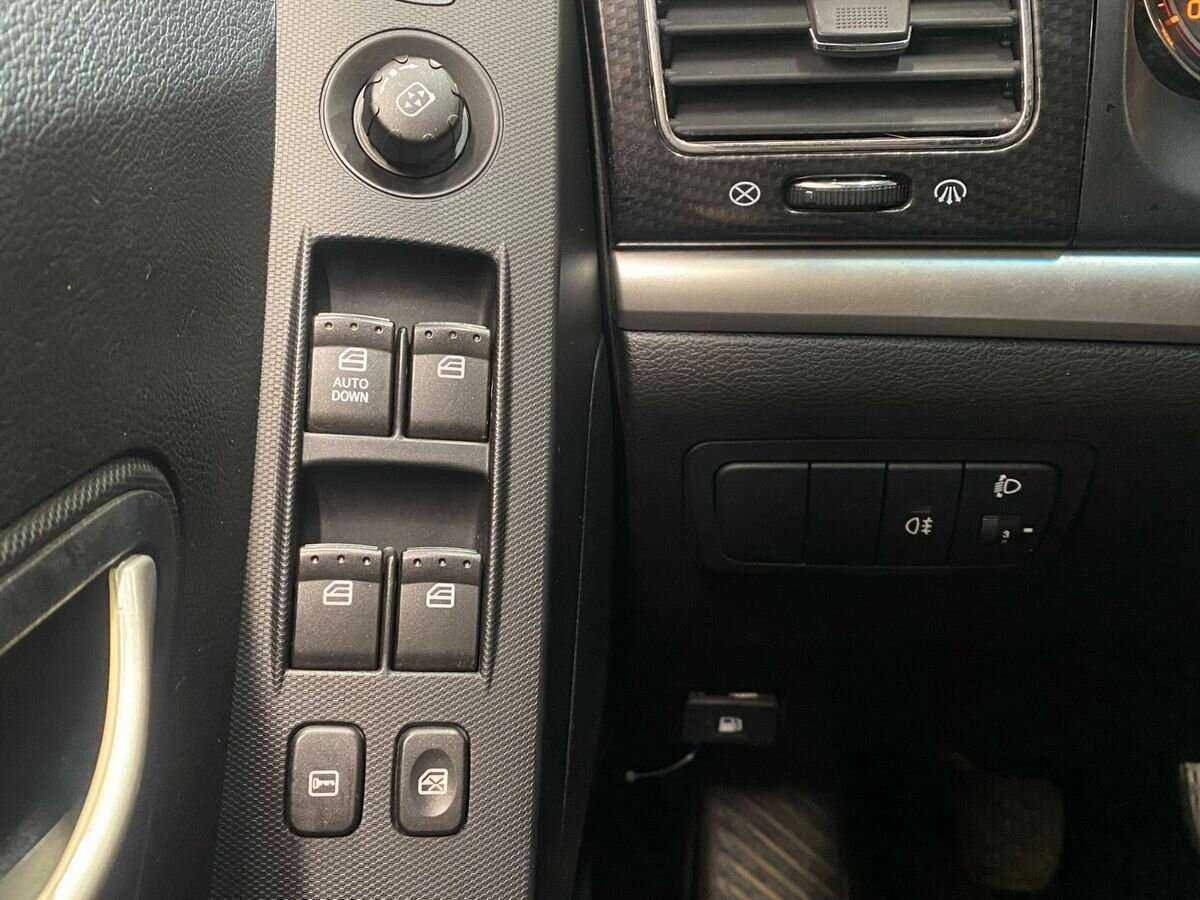 SsangYong Actyon б/у, 2012, Механическая. Фото: #15