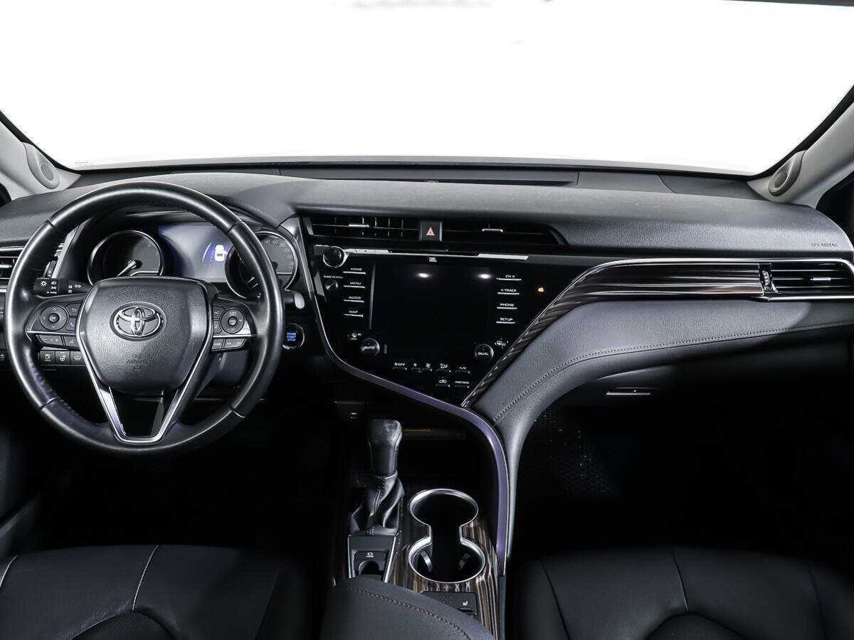 Toyota Camry б/у, 2021, Автоматическая. Фото: #11