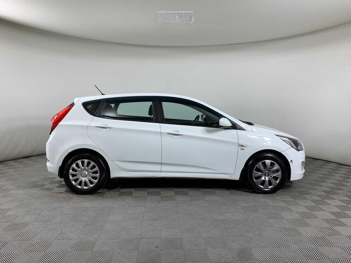 Hyundai Solaris б/у, 2016, Механическая. Фото: #3