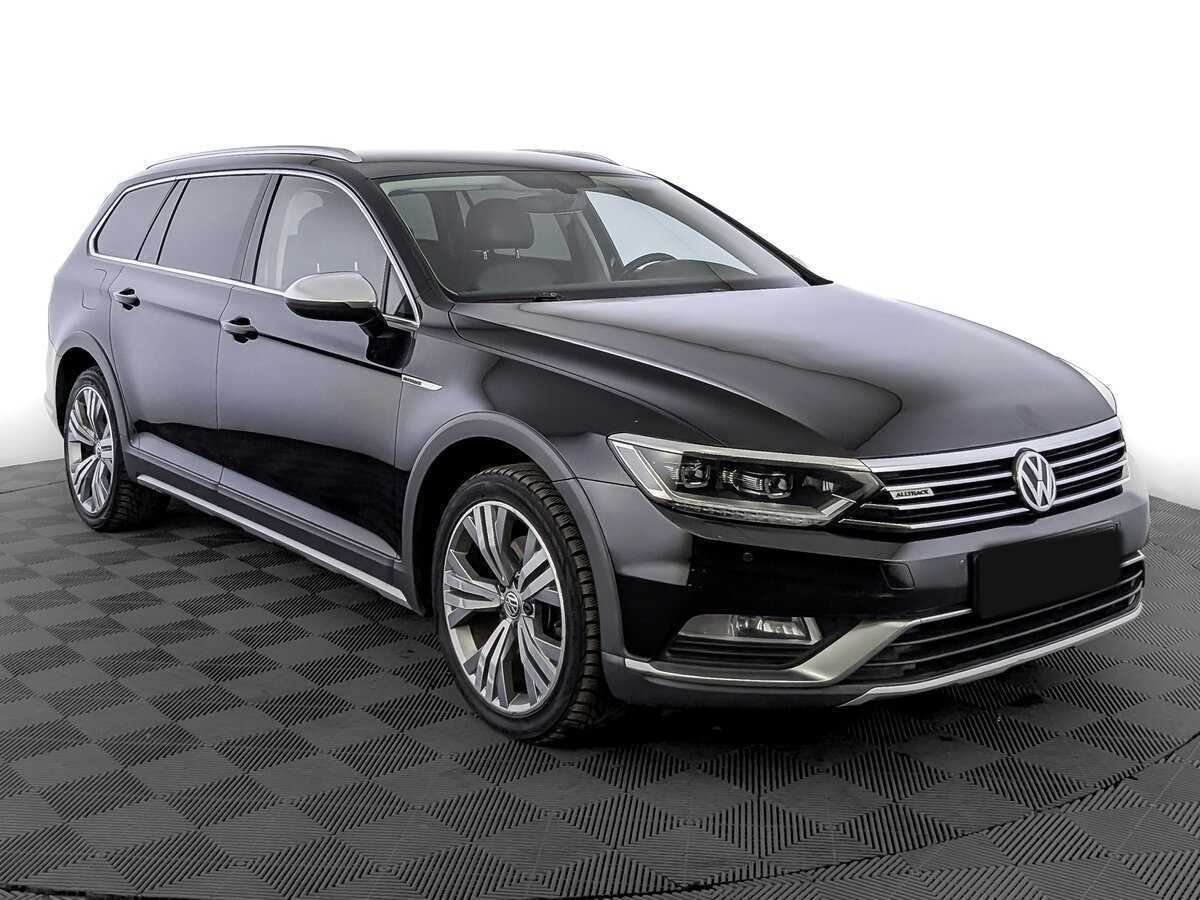 Volkswagen Passat б/у, 2018, Роботизированная. Фото: #2