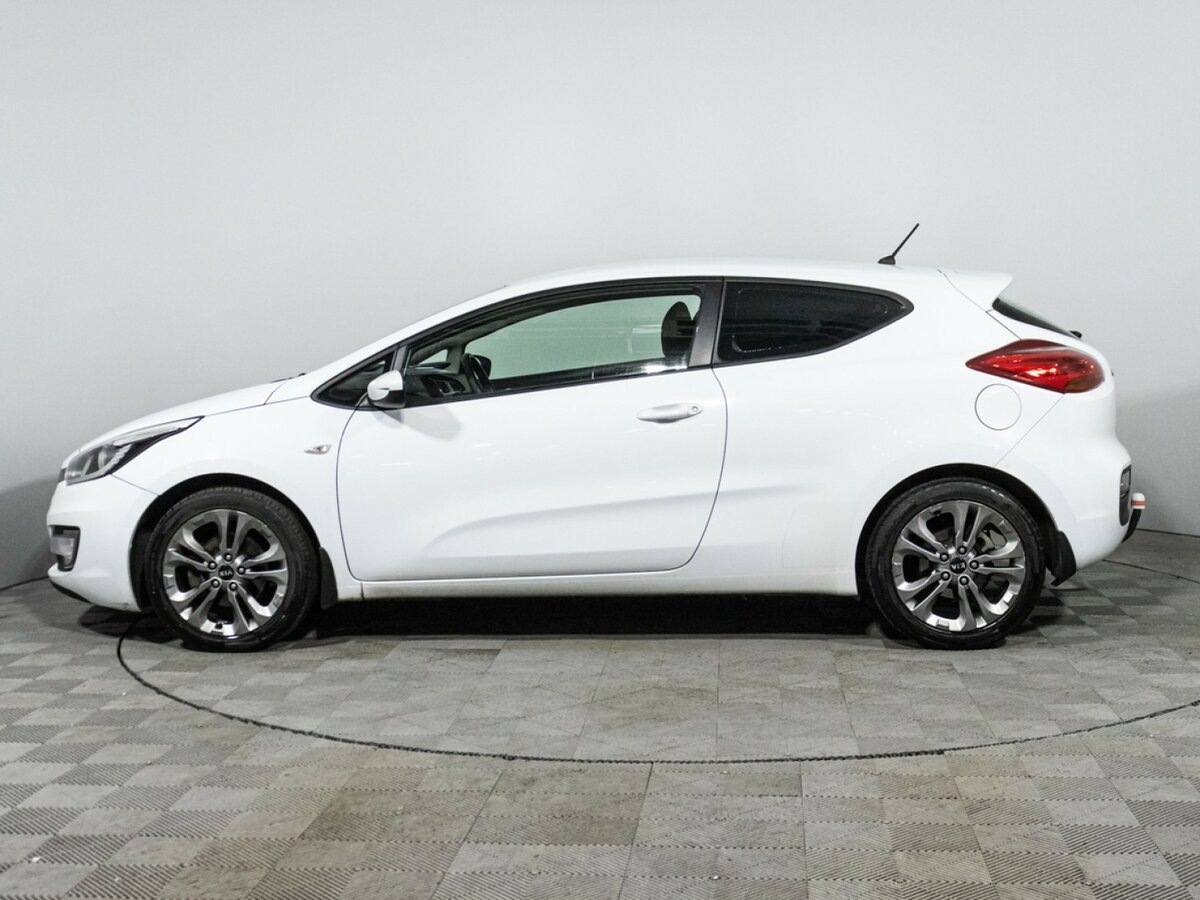 Kia Ceed б/у, 2013, Механическая. Фото: #7