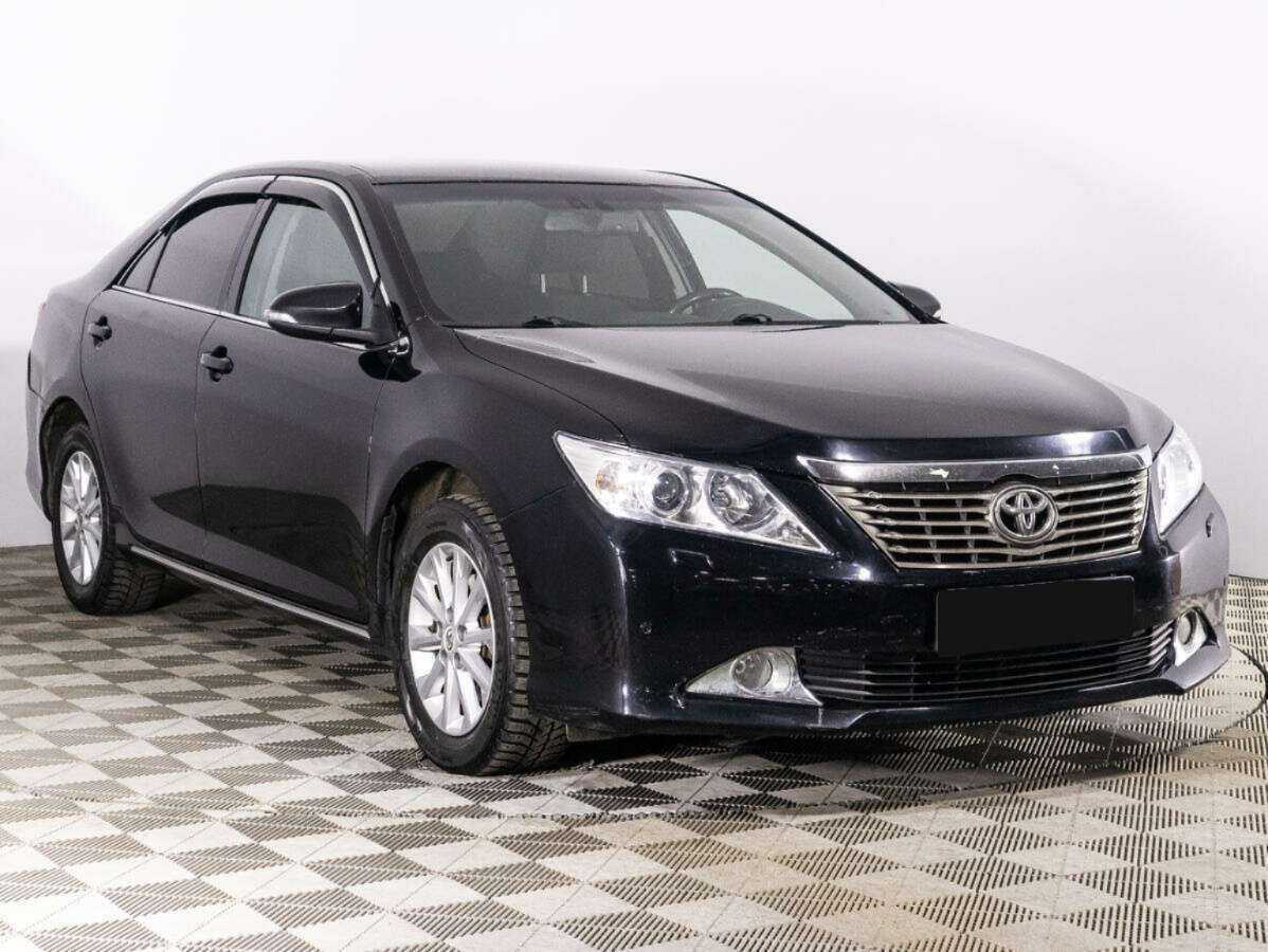 Toyota Camry б/у, 2012, Автоматическая. Фото: #2