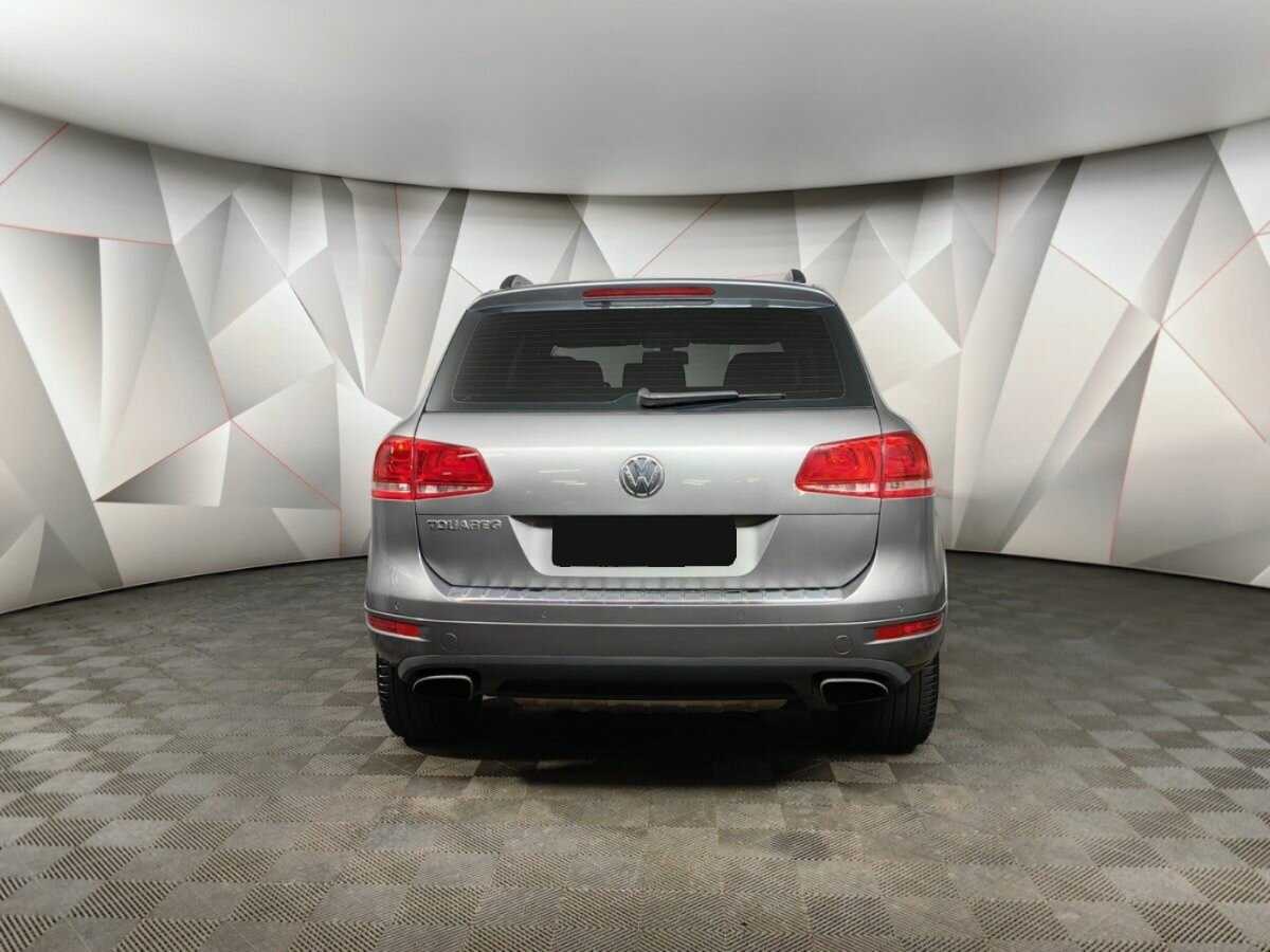 Volkswagen Touareg б/у, 2012, Автоматическая. Фото: #6
