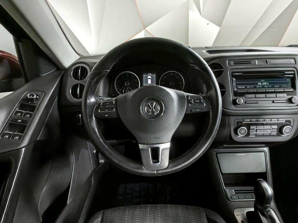 Volkswagen Tiguan б/у, 2012, Автоматическая. Фото: #14