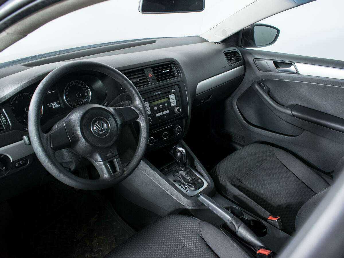 Volkswagen Jetta б/у, 2012, Автоматическая. Фото: #12