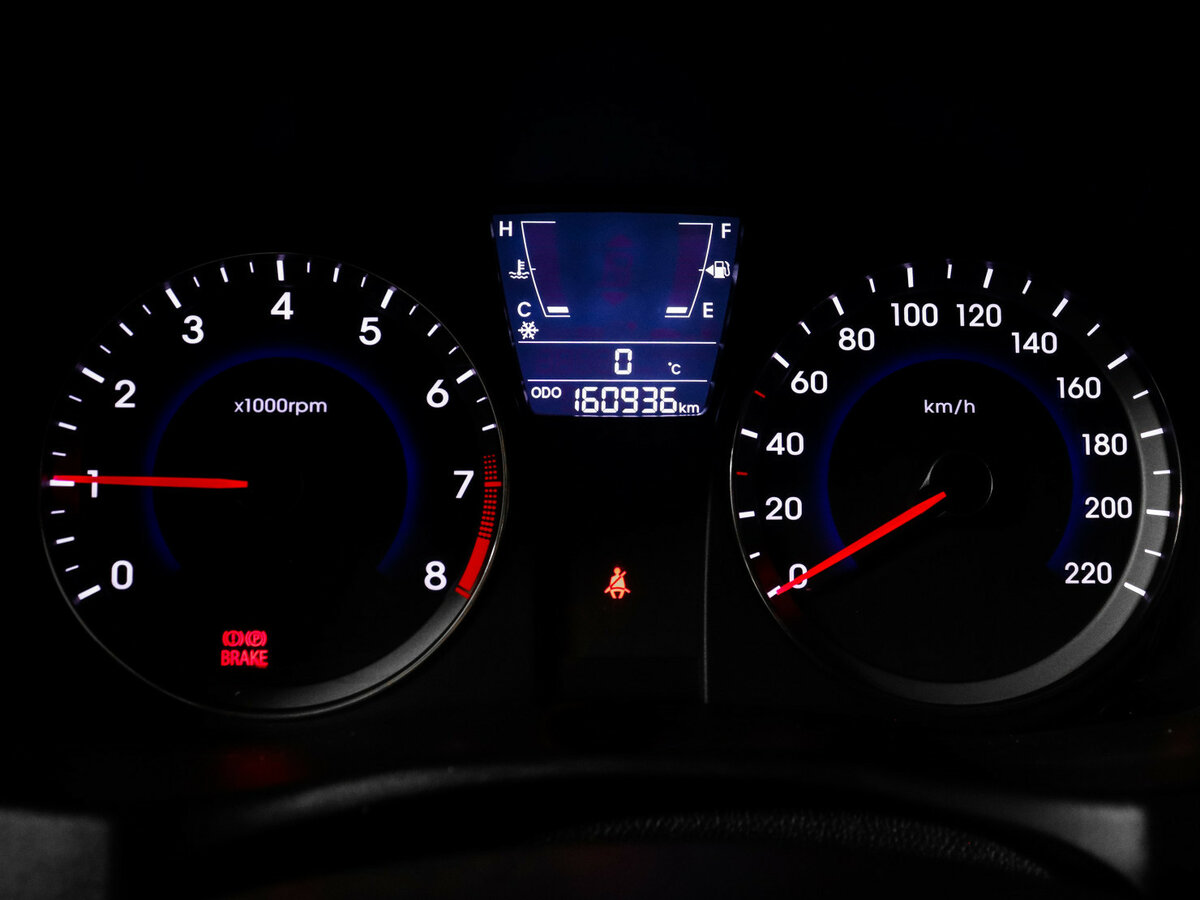 Hyundai Solaris б/у, 2013, Механическая. Фото: #8