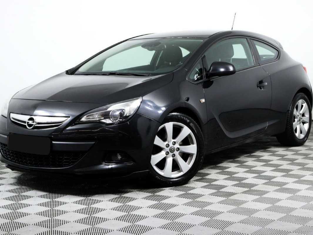 Opel Astra б/у, 2012, Механическая. Фото: #0