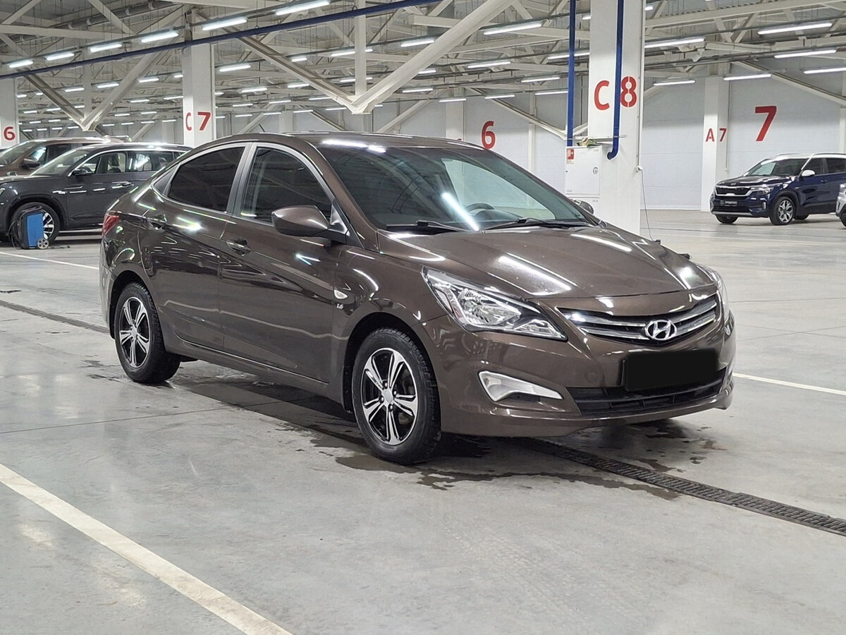 Hyundai Solaris б/у, 2015, Автоматическая. Фото: #2
