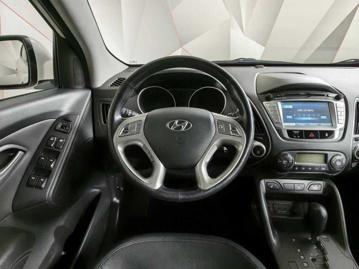 Hyundai ix35 б/у, 2013, Автоматическая. Фото: #14