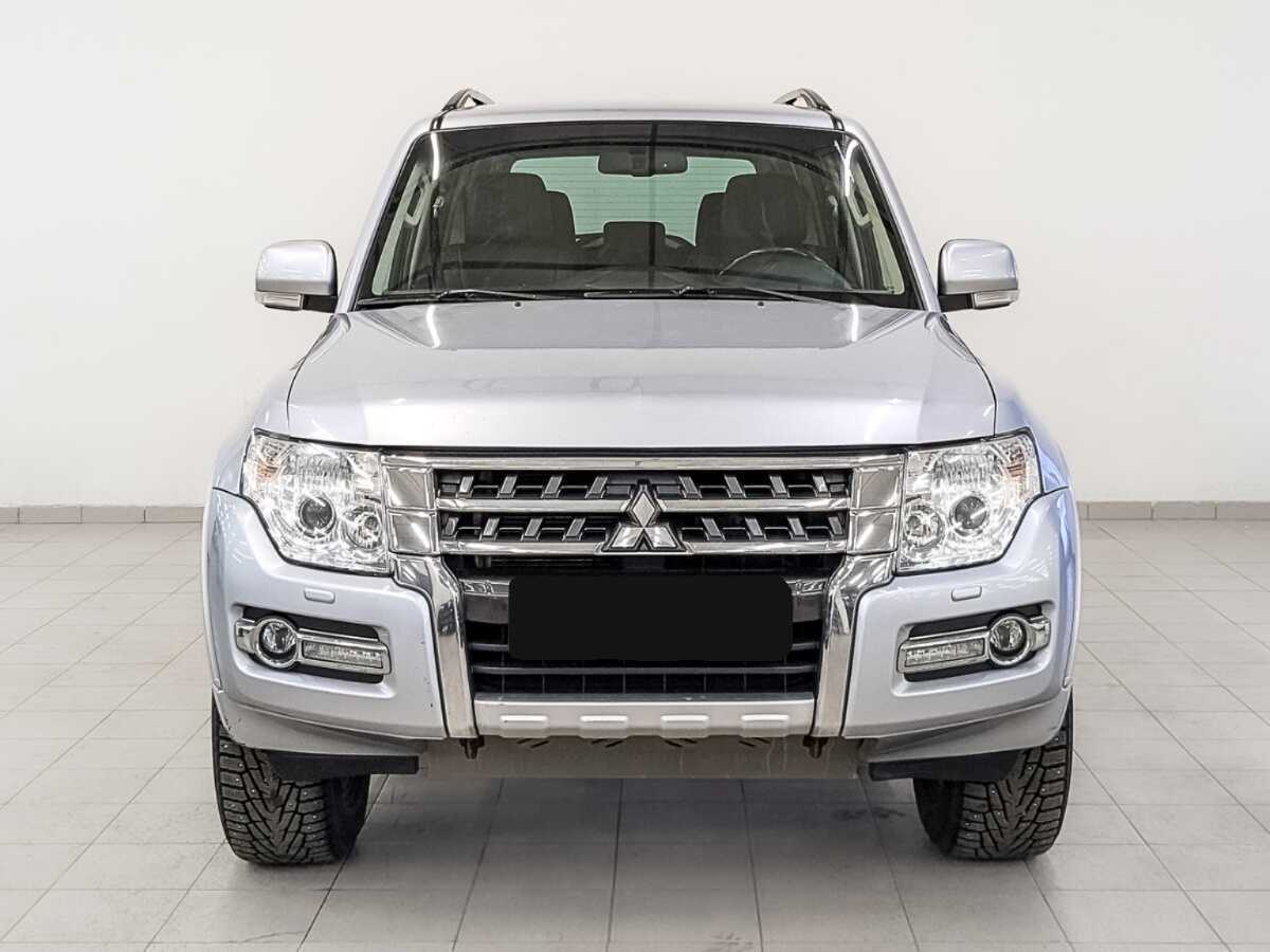Mitsubishi Pajero б/у, 2014, Автоматическая. Фото: #1