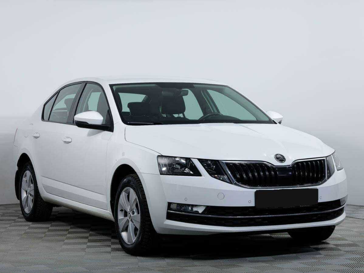 Skoda Octavia б/у, 2019, Роботизированная. Фото: #1