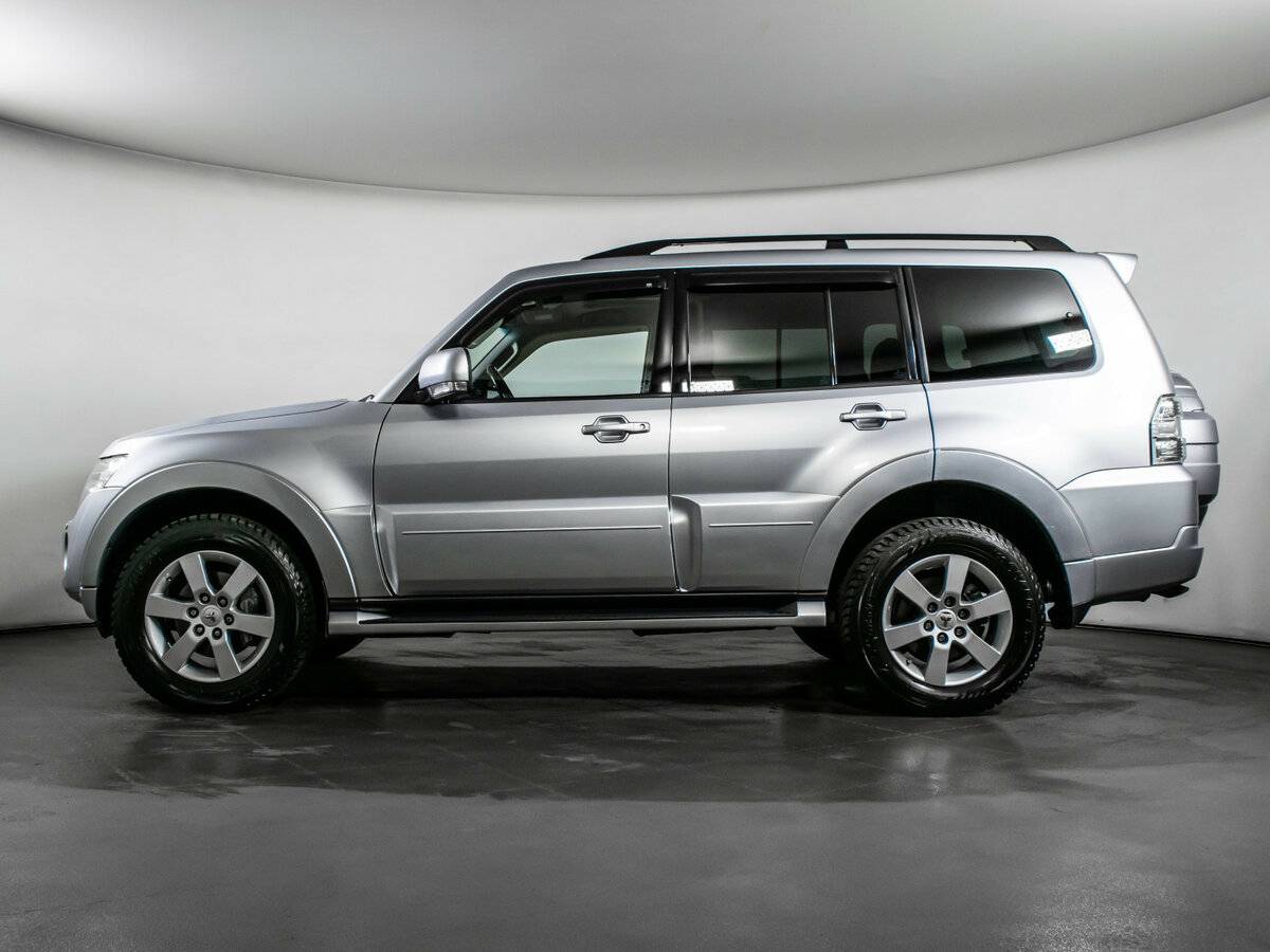 Mitsubishi Pajero б/у, 2012, Автоматическая. Фото: #7
