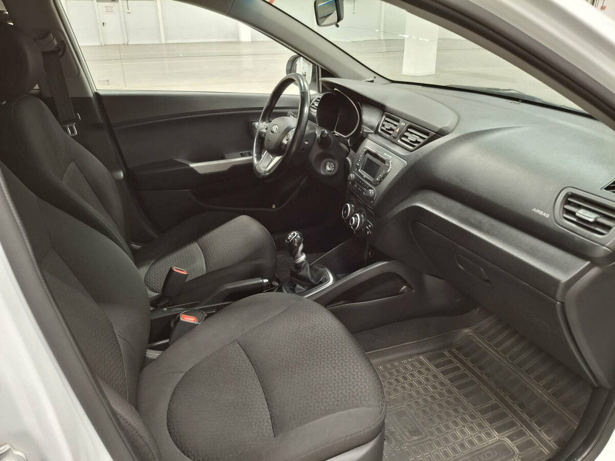 Kia Rio б/у, 2014, Механическая. Фото: #10