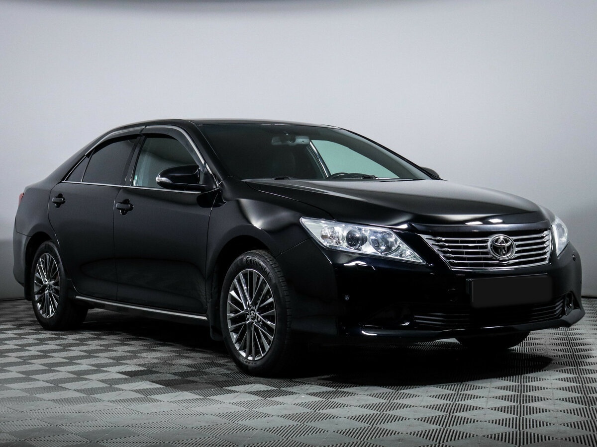 Toyota Camry б/у, 2014, Автоматическая. Фото: #2