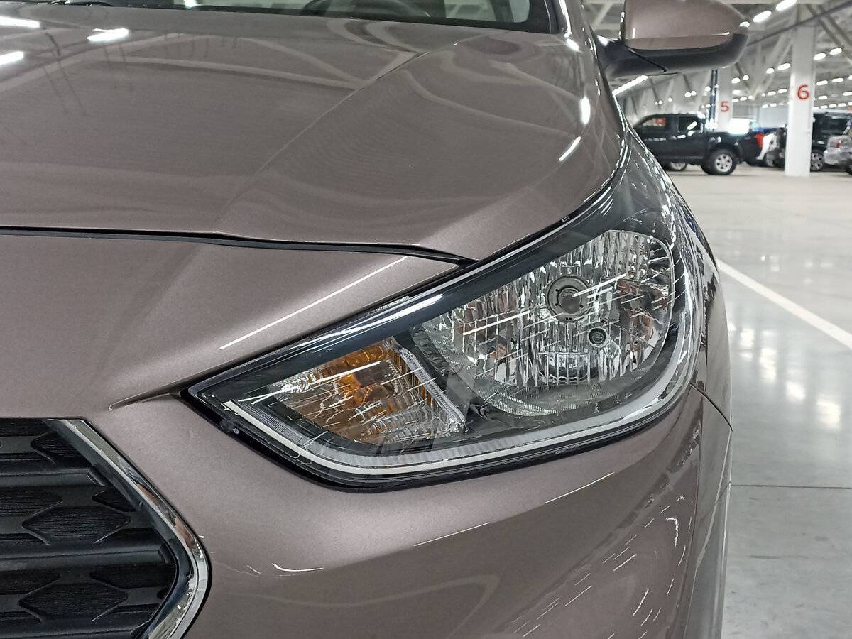 Hyundai Solaris б/у, 2019, Автоматическая. Фото: #16