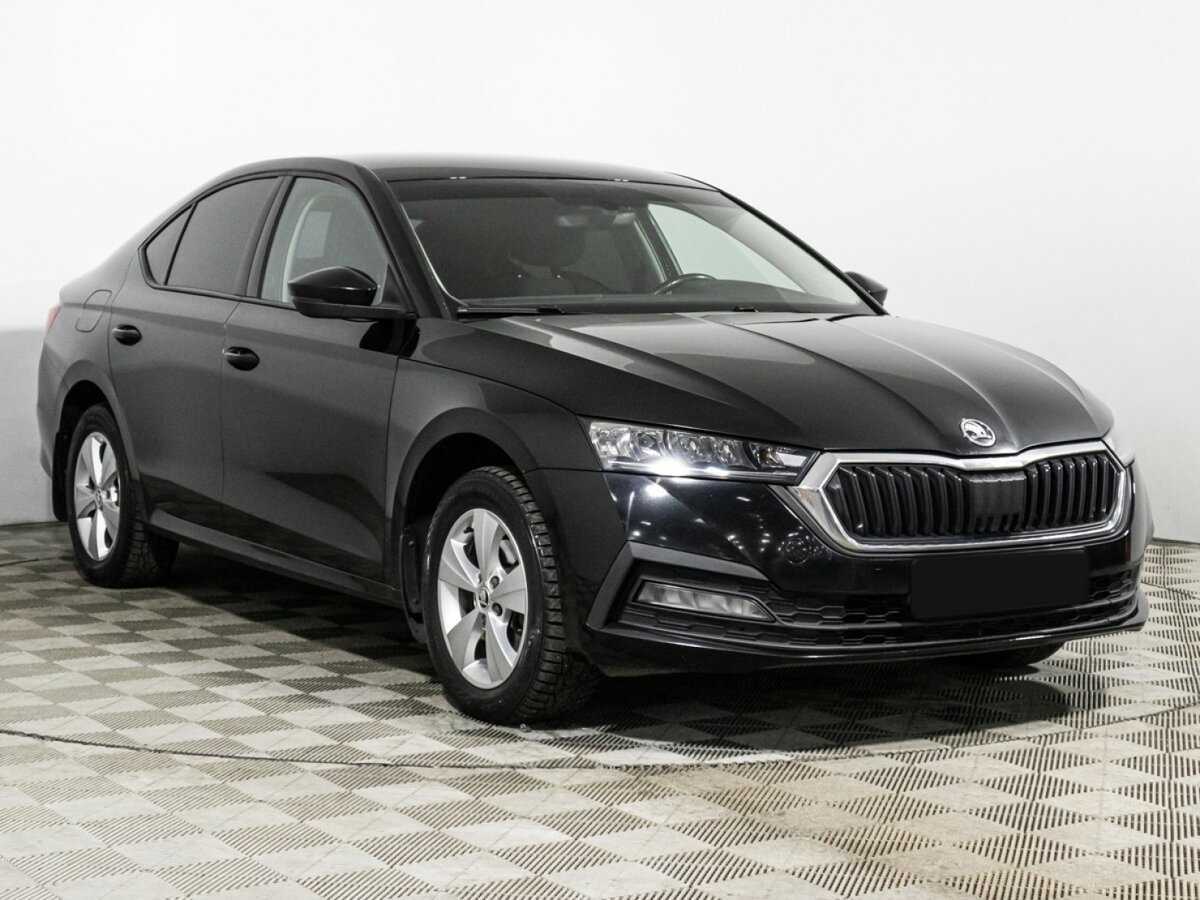 Skoda Octavia б/у, 2021, Автоматическая. Фото: #2
