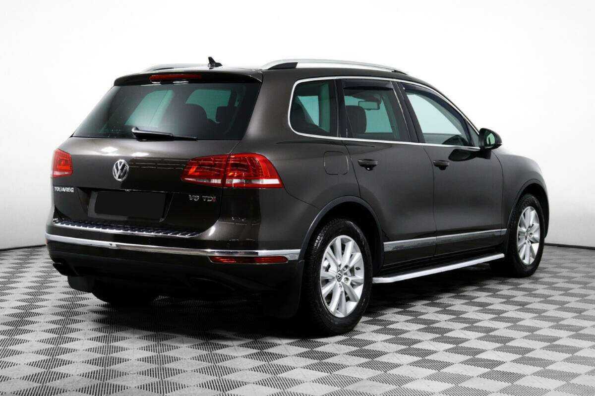 Volkswagen Touareg б/у, 2015, Автоматическая. Фото: #4