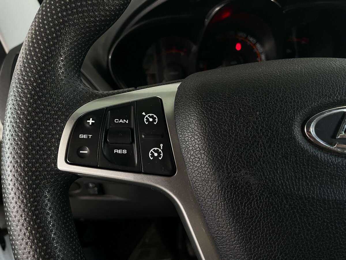 Lada (ВАЗ) Vesta б/у, 2019, Механическая. Фото: #10