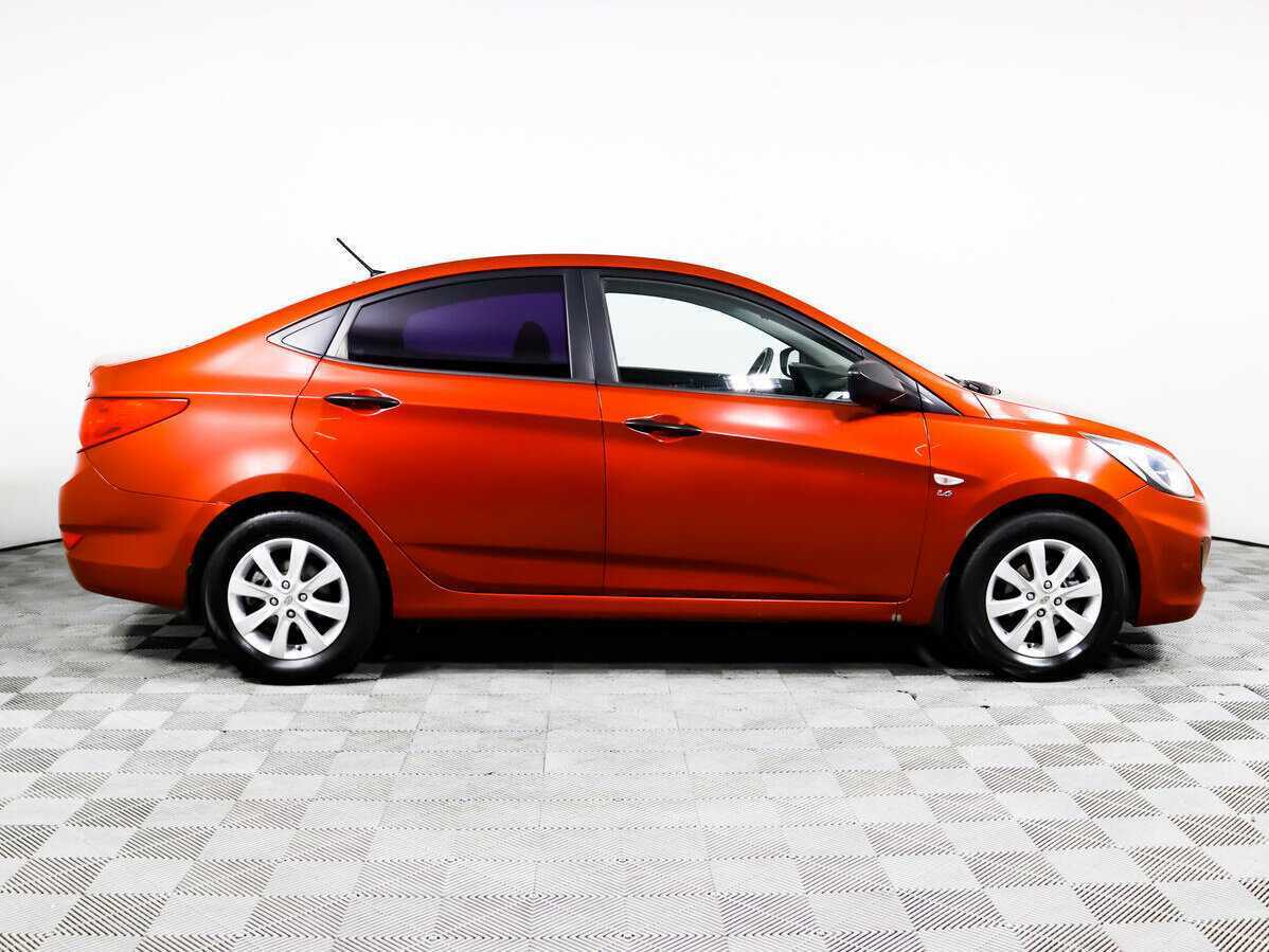 Hyundai Solaris б/у, 2012, Механическая. Фото: #3