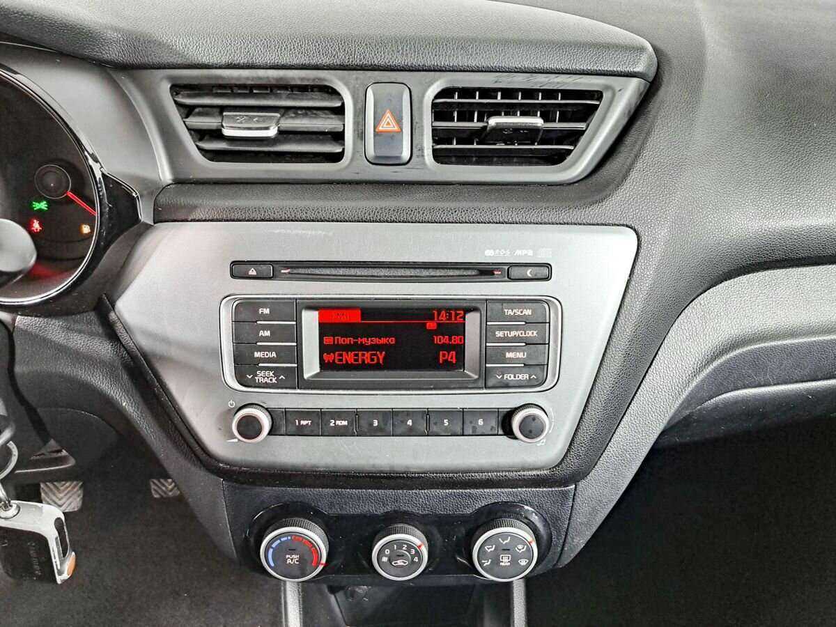 Kia Rio б/у, 2016, Механическая. Фото: #12