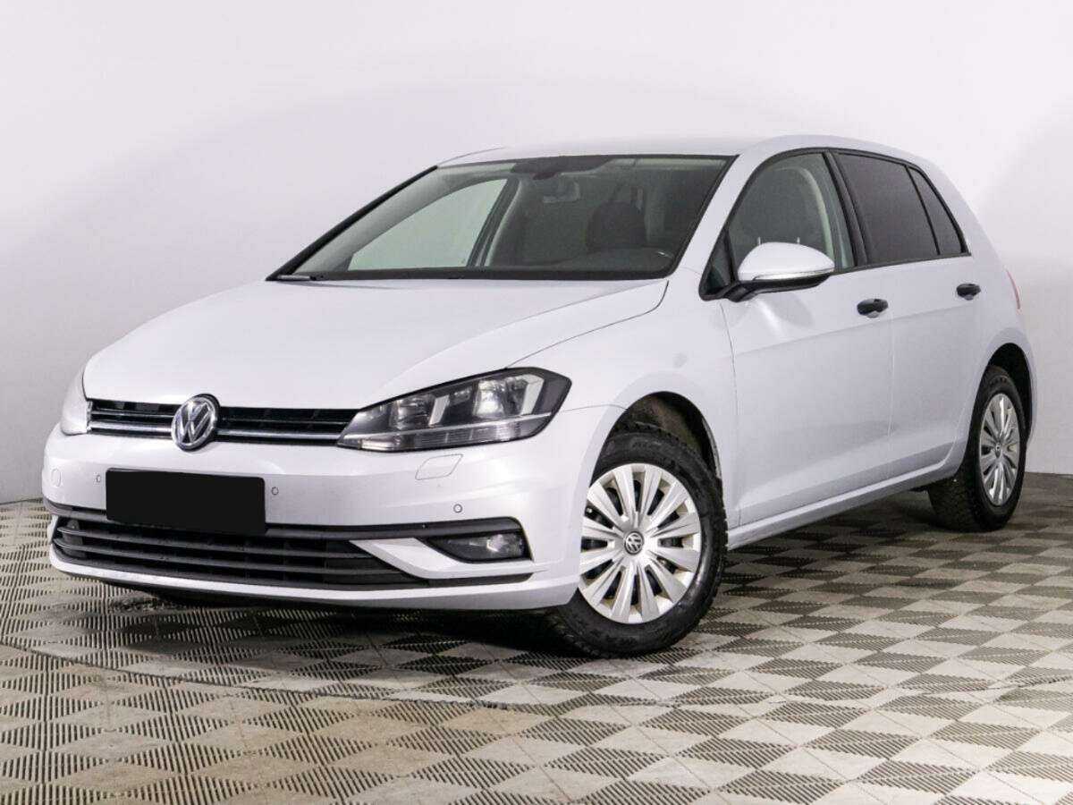 Volkswagen Golf б/у, 2018, Роботизированная. Посмотреть фото