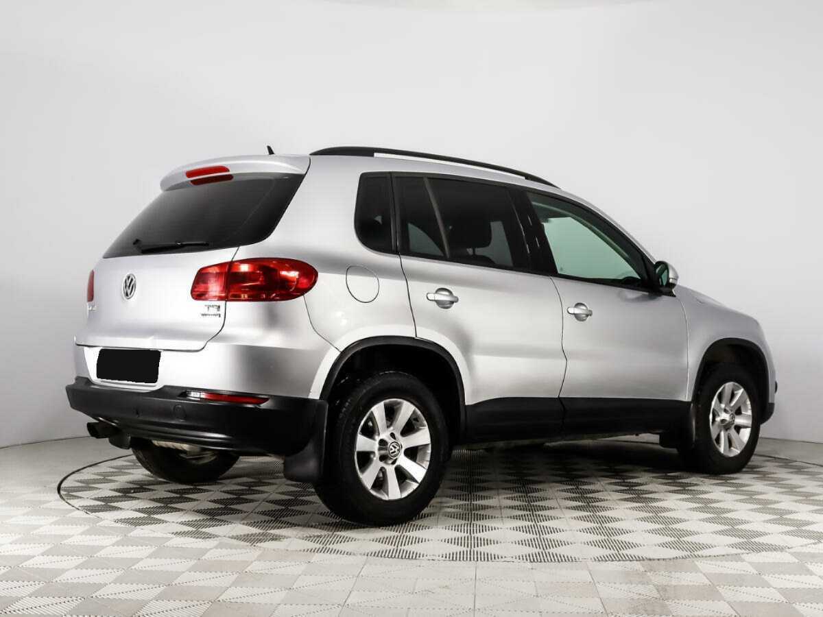 Volkswagen Tiguan б/у, 2012, Механическая. Фото: #4