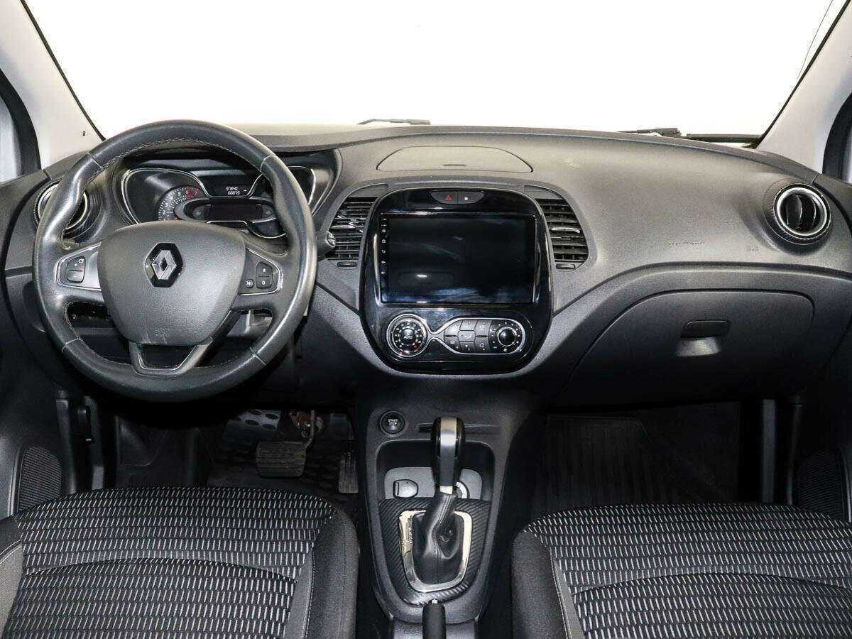 Renault Kaptur б/у, 2017, Автоматическая. Фото: #10