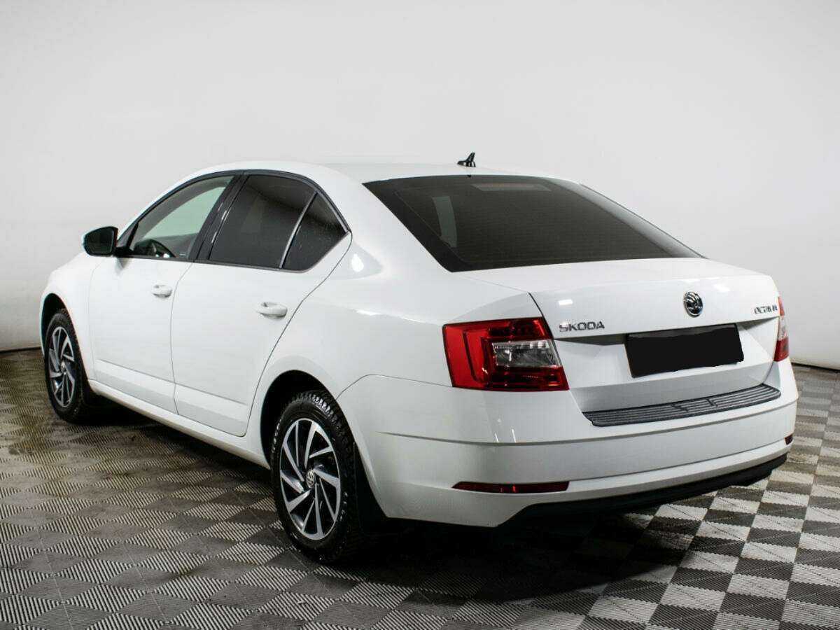Skoda Octavia б/у, 2020, Автоматическая. Фото: #4
