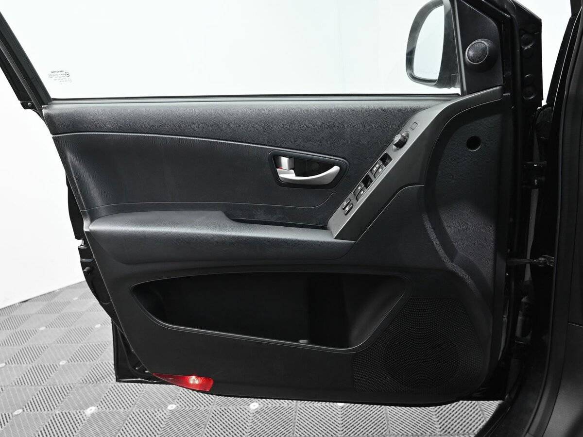 SsangYong Actyon б/у, 2013, Автоматическая. Фото: #5